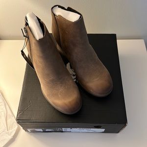 Sorel Joan of Arctic Wedge II Zip - Size 7.5